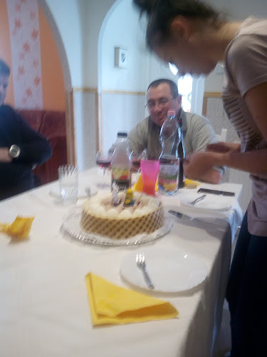 Opinii despre Dreher söröző în Kenderes - Vendéglátás