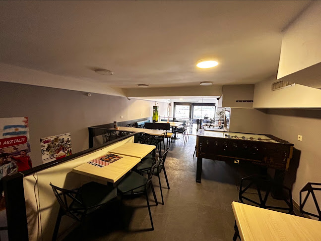 Piros Hetes presszó - Budapest