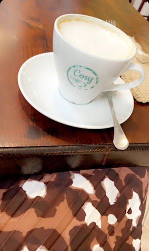 Comentarii opinii despre Cosy Café Budapest