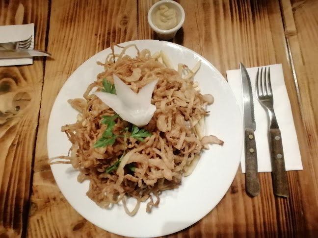 Katlan Borozó - Vendéglátás