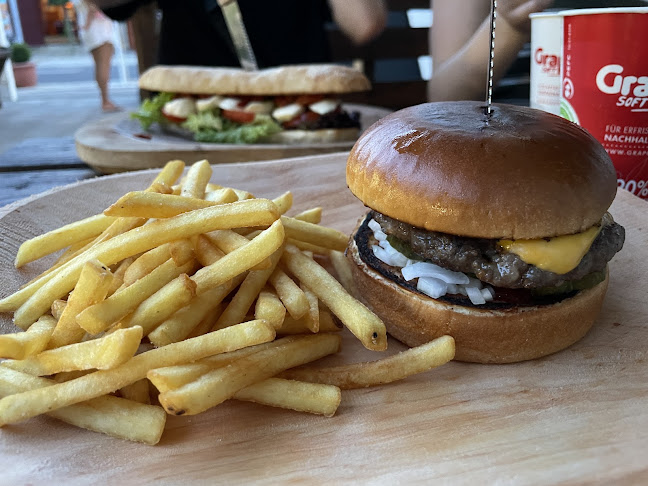 Opinii despre Street Food Garden în Siófok - Vendéglátás