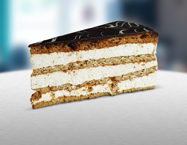 Opinii despre Cukimentes Cukrászda în Miskolc - Vendéglátás