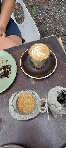 Helyben kávézó - Zebegény