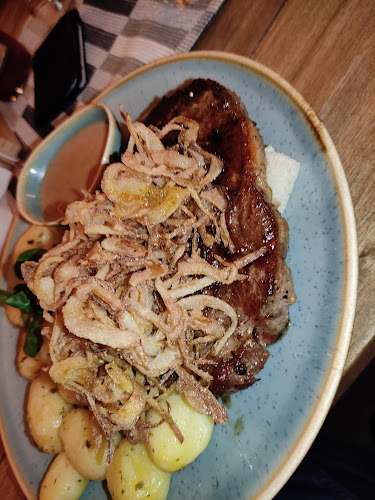 Dunakeszi, Fő út 88, 2120