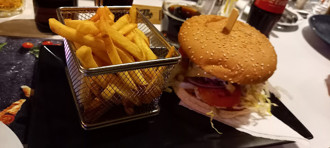 Opinii despre Station Bistro în Debrecen - Vendéglátás