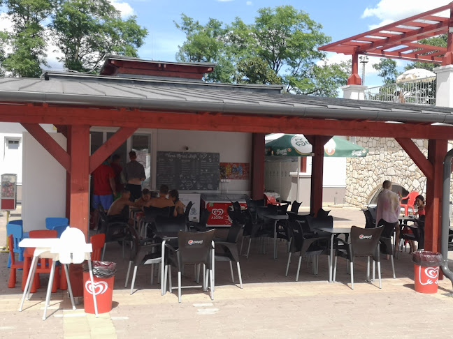 Városi strand büfé