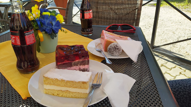 Comentarii opinii despre Marcipán Cukrászda