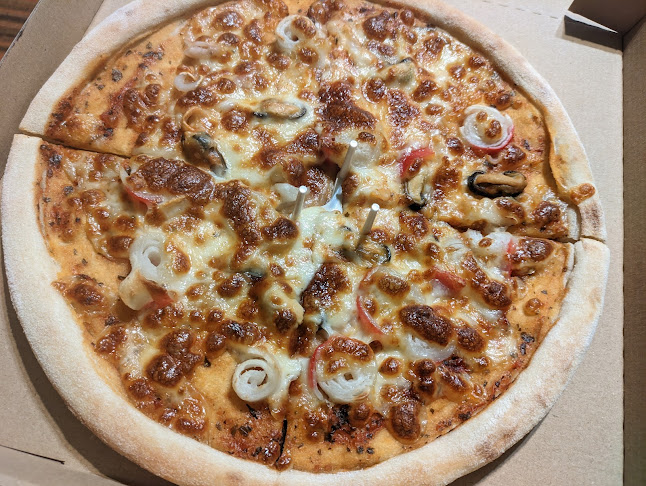 Bor & Bazsalikom Pizzéria, Étterem - Vendéglátás