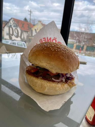 Opinii despre Padragi Pékség în Ajka - Vendéglátás