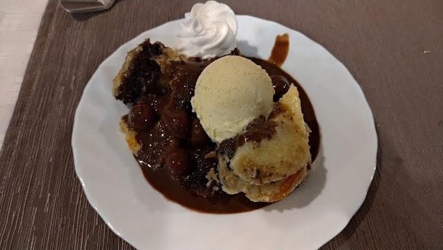 Comentarii opinii despre Arany Holló Étterem