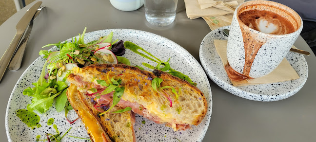 Opinii despre Nor/ma Grand în Budapest - Vendéglátás