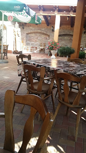 Zrínyi Sörkert Étterem - Vendéglátás