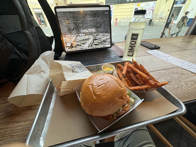 ZING BURGER & Co. | Fehérvar - Székesfehérvár