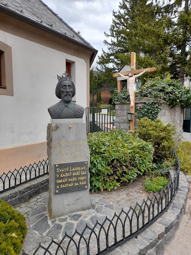 Pilisszentlászló, Béke u. 8, 2009