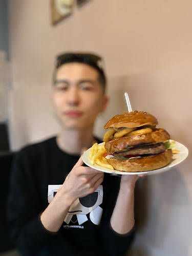 Grande Family - Nyergesújfalu