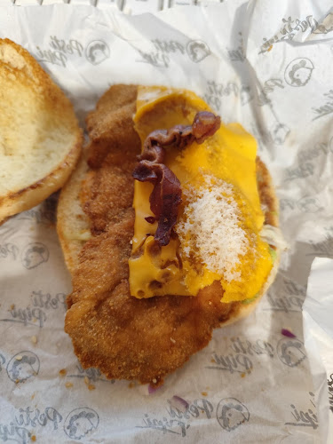 Pesti Pipi Stadionok - Vendéglátás