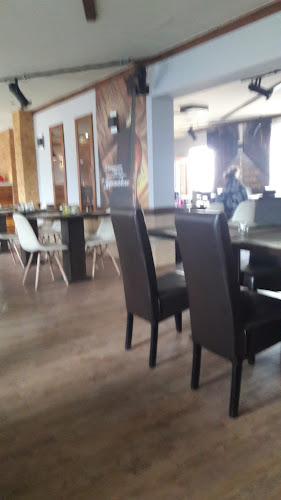 Comentarii opinii despre Kocka Étterem és Rendezvényház