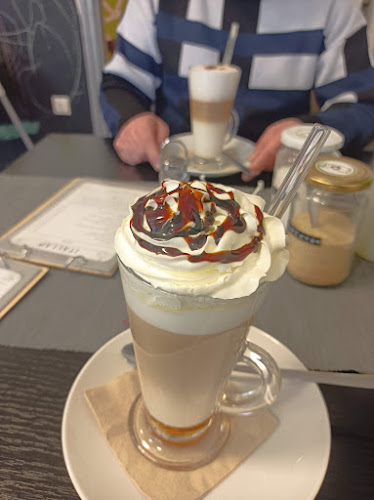 Opinii despre Cirkele - reggeli & brunch în Eger - Vendéglátás