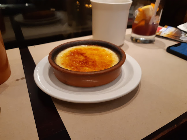 Padron Tapas Bar - Vendéglátás