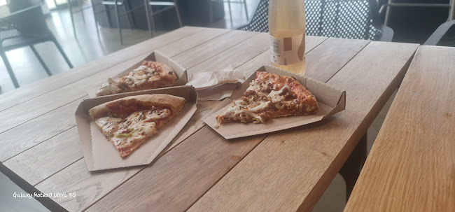 Törökbálint, Feketerét utca 2, 2045