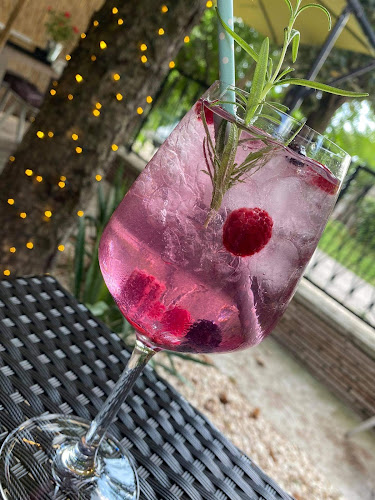 Terasz Café & Coctail - Vendéglátás