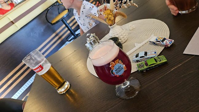 Kistehén Burger Étterem