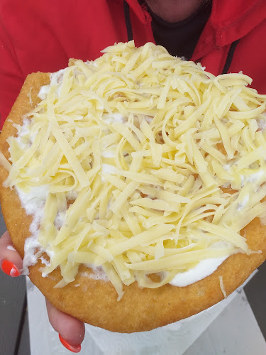 Szob, Rév u. 11, 2628