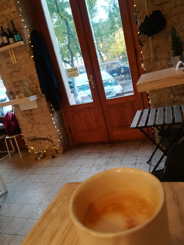 Budapest, Hunyadi tér 8, 1067