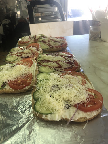 Comentarii opinii despre Bádog Puma Büfé és Pecsenyesütő