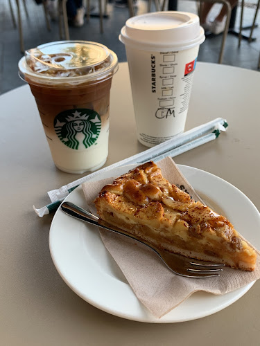 Comentarii opinii despre Starbucks Castle