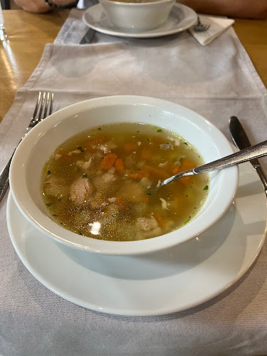 Opinii despre Nádor Vendéglő în Győr - Vendéglátás