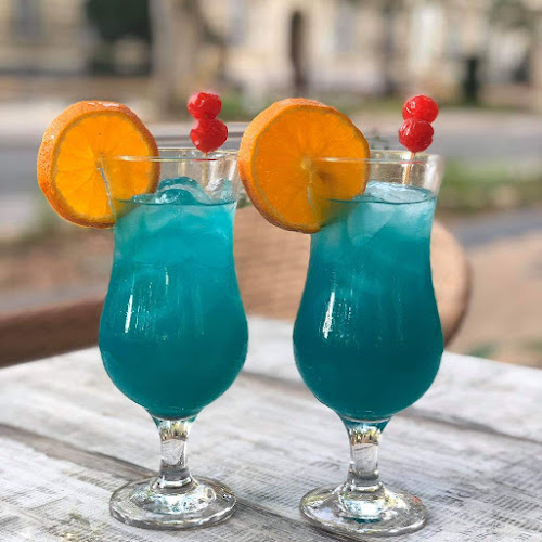 Patron Kávézó és Bár - Vendéglátás