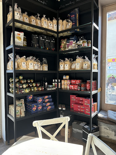 Siófok, 5, Fő tér 2, 8600