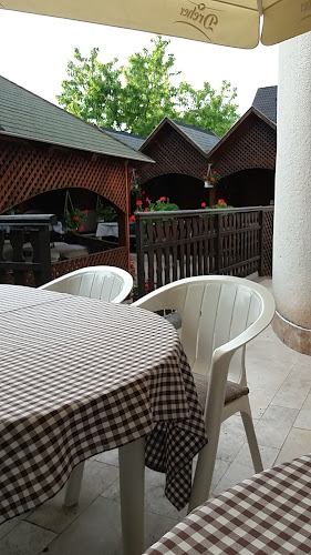 Velence, Templom köz 8, 2481