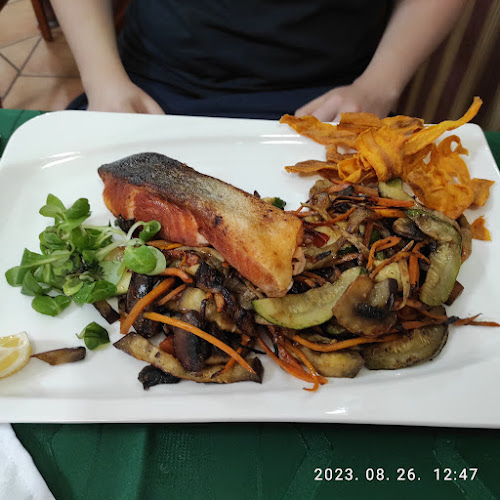 Opinii despre Víg Kalmár Étterem în Budapest - Vendéglátás