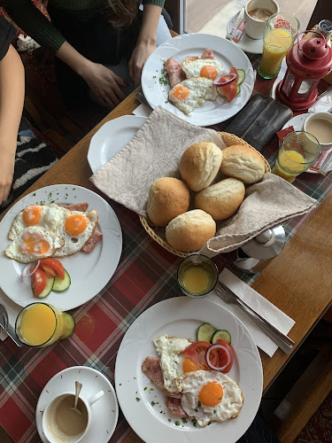 Opinii despre Két Bagoly Fogadó és Étterem în Várpalota - Vendéglátás