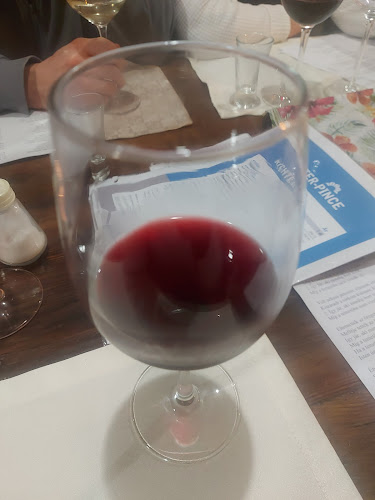 Comentarii opinii despre Richter-pince Leányfalu