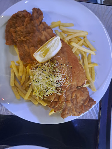 Opinii despre Faceroom Étterem în Győr - Vendéglátás