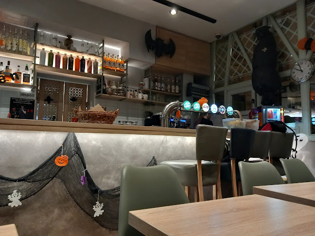 Hattyú Kávézó - Budapest