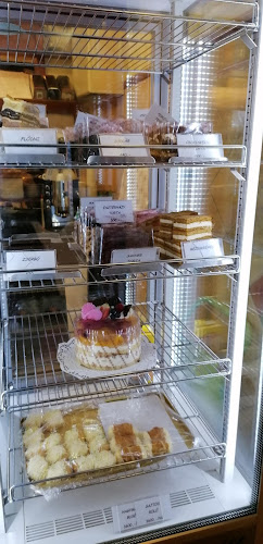 Hollósy Cukrászat Pasarét - Vendéglátás