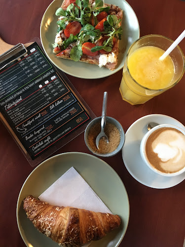 Opinii despre Napsütötte Sütöde în Dunakeszi - Vendéglátás