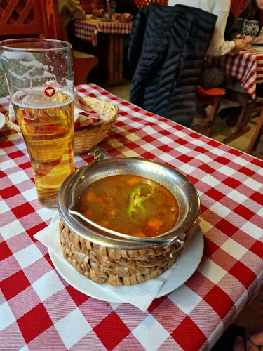 Tüköry Étterem - Vendéglátás