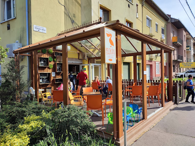 Pelikán Fagyizó És Sütiző - Vendéglátás