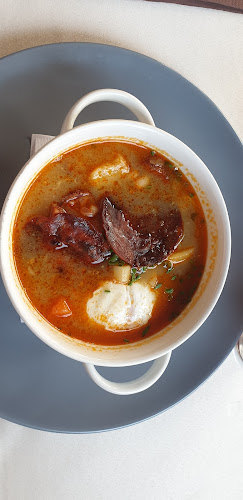 Várkanyar Vendéglő - Vendéglátás