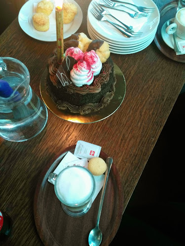 Budapest, Petőfi u. 35, 1042