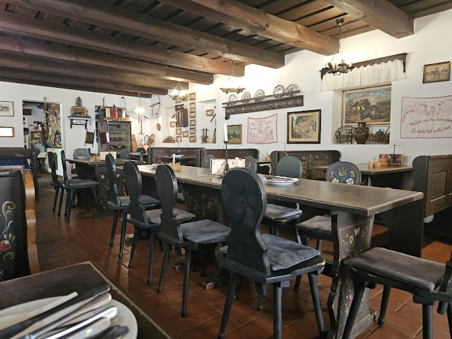 Rönök, Alkotmány út 9, 9954