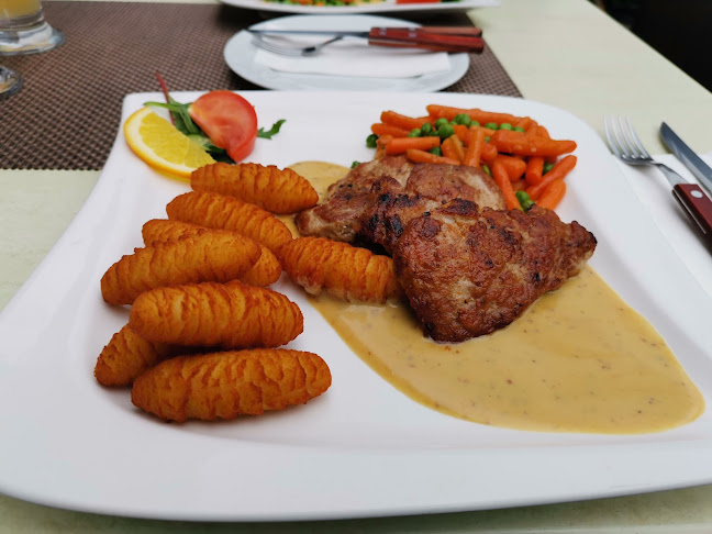 Tihany, Mádl Ferenc tér 2, 8237