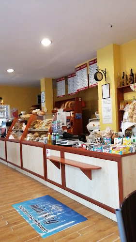 Szarvasi Pékség Mintabolt - Vendéglátás