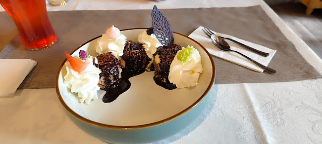 Comentarii opinii despre Dombi és Fiai