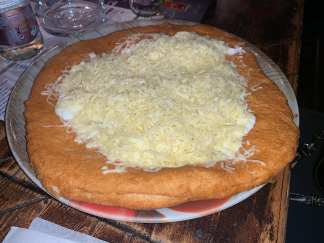 Kupak Bar & Bistro - Vendéglátás